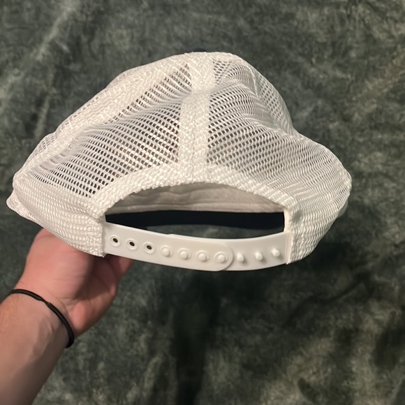 Yuengling hat - Picture 3 of 4